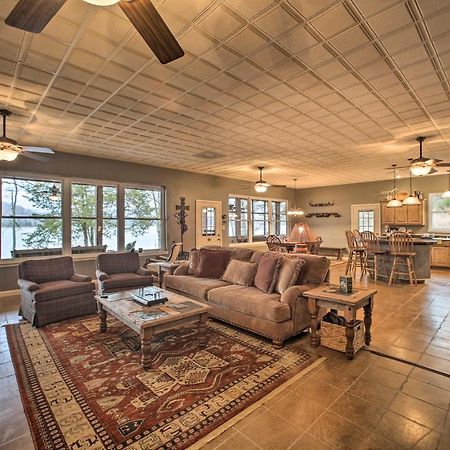 Family And Fisherman Friendly Home On Beaver Lake! Garfield Екстериор снимка